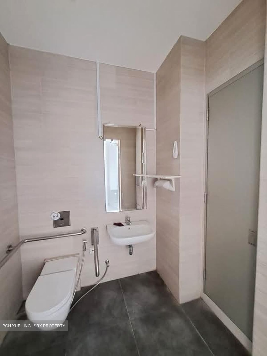 Dorsett Residences (D2), Retail #584323681